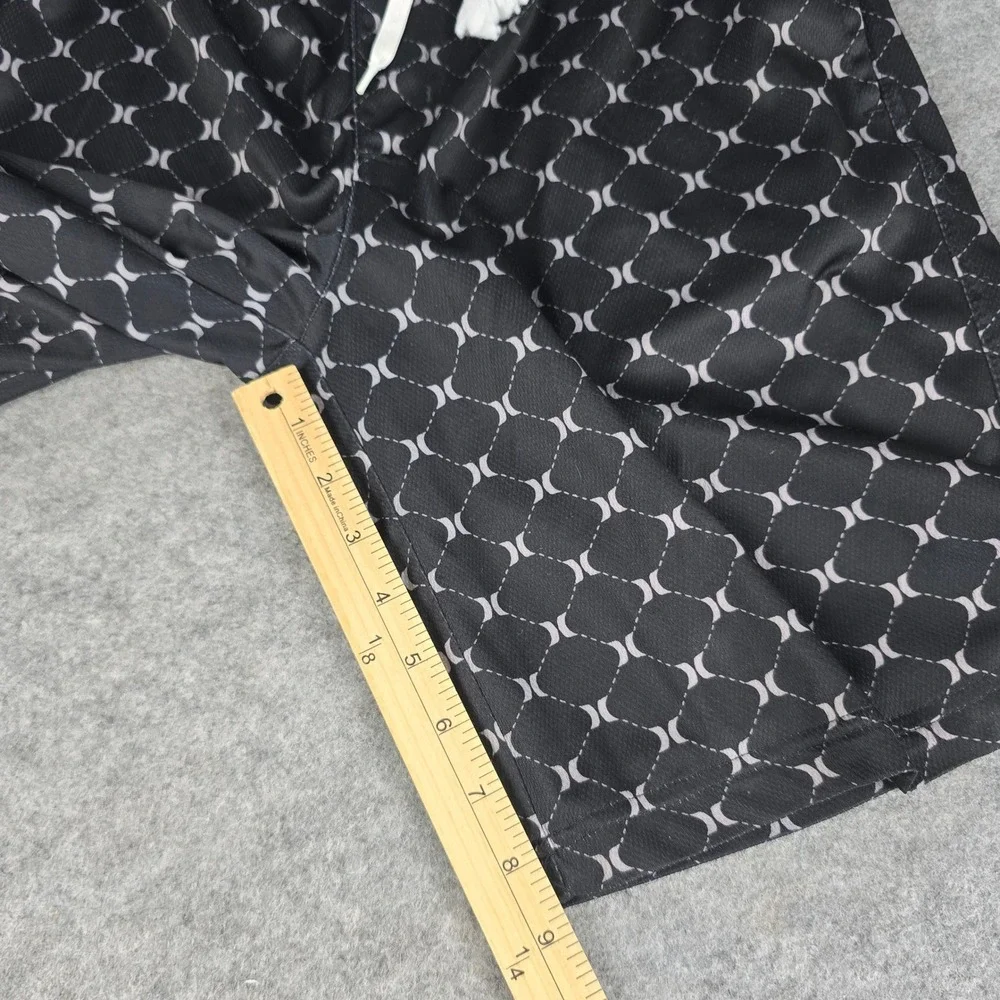 Hurley Shorts Boys Large Black Geometric Mesh Relaxed Fit Drawstring Athletic